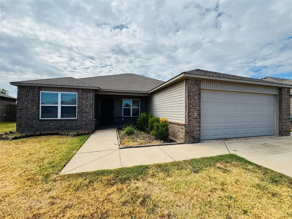 10708 SW 23rd Terrace, Yukon, OK 73099 - #1