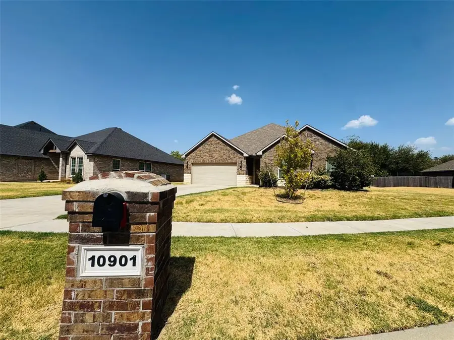 10901 SW 19th Street, Yukon, OK 73099 - #2