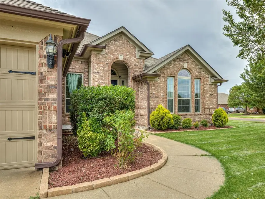 18501 El Greco Drive, Edmond, OK 73012 - #2
