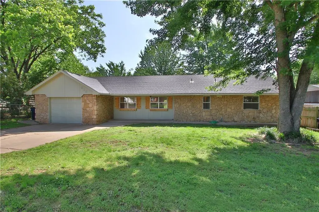 213 S 6th Street, Noble, OK 73068 - #1