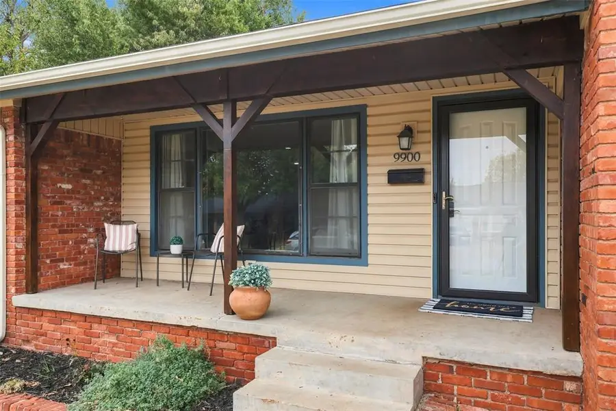 9900 Chesterton Place, The Village, OK 73120 - #2