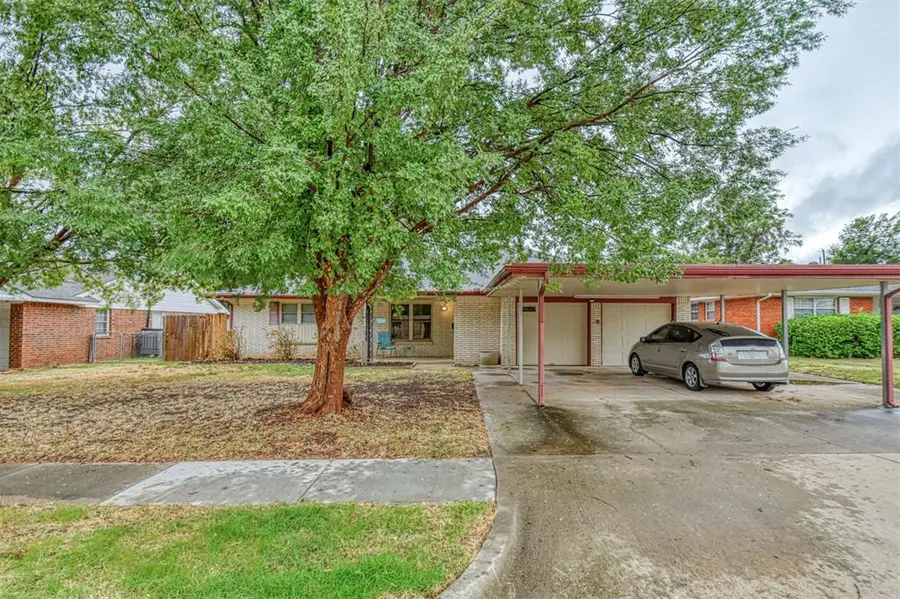 208 NE 18th Street, Moore, OK 73160 - #2
