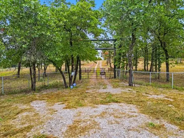 13900 Choctaw Hills Road, Newalla, OK 74857 - #1