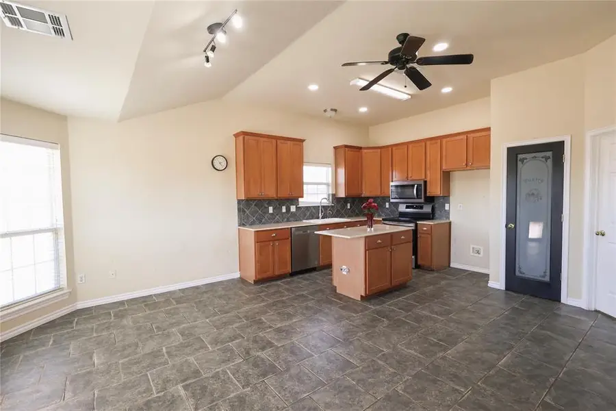 1300 Camelot Court, Shawnee, OK 74804 - #2
