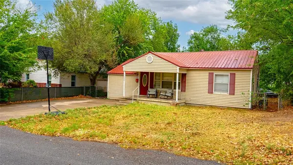 1220 W Texas Avenue, Chickasha, OK 73018