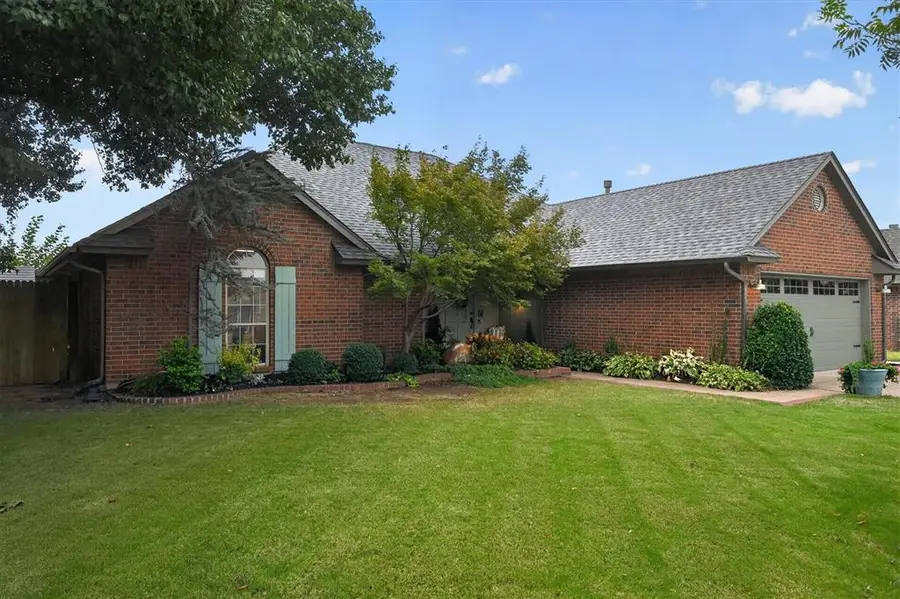 1916 Mark Road, Edmond, OK 73003 - #2