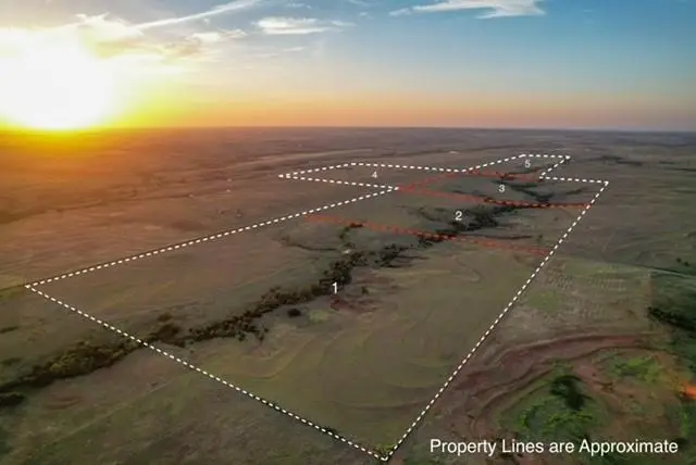 160 Acres - E 1150 & N 1860 Roads, Sayre, OK 73662 - #1