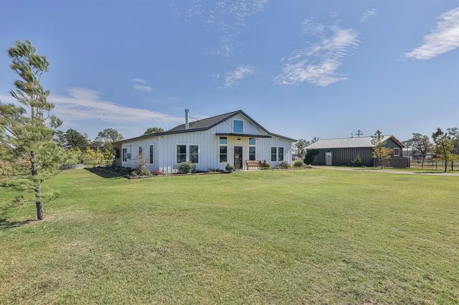 1238 Main Street, Dacoma, OK 73131 - #2