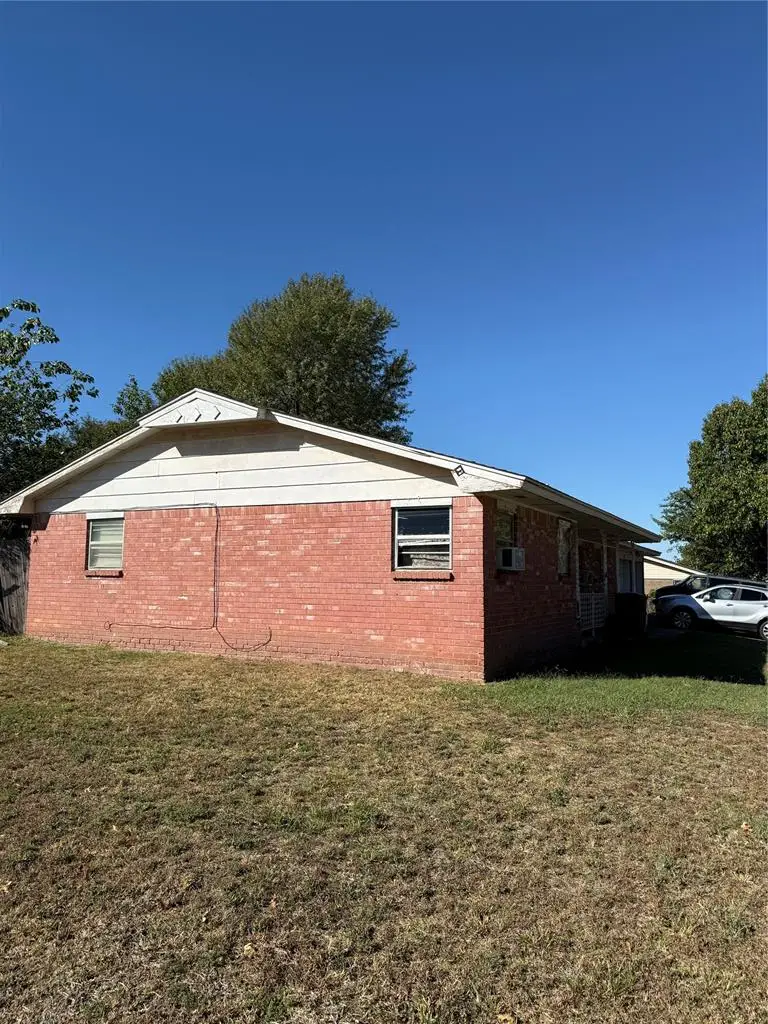 608 Mark Avenue, Yukon, OK 73099 - #2