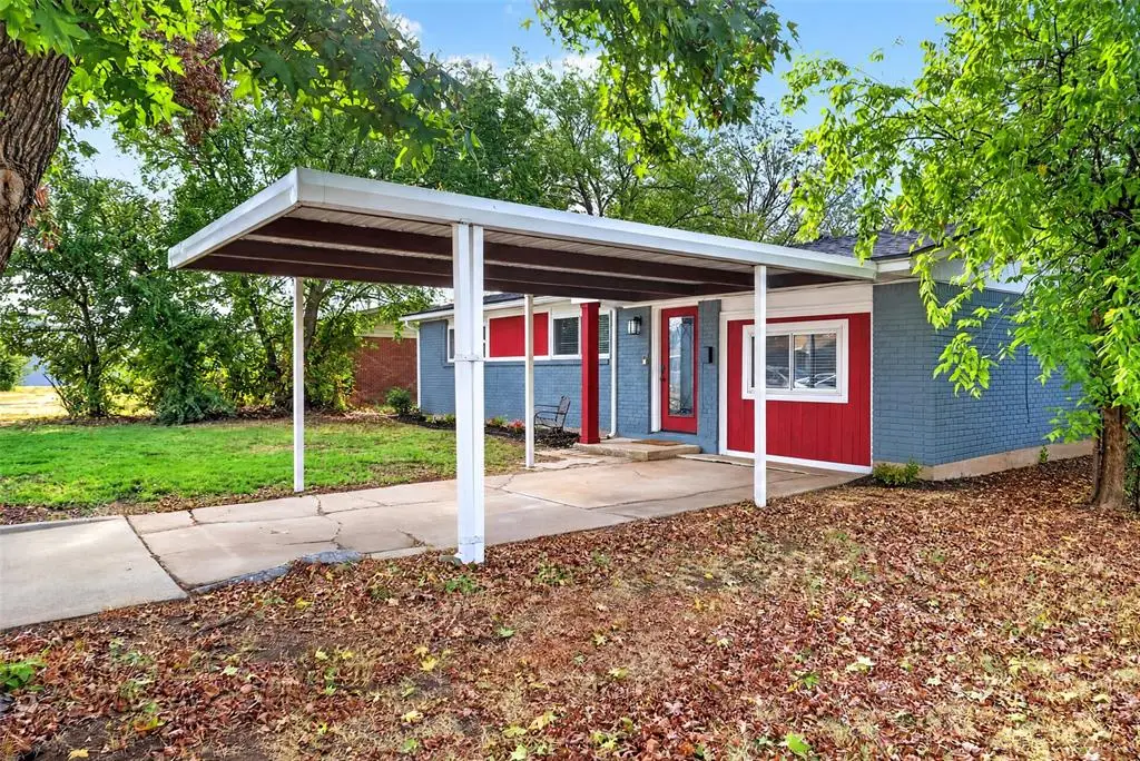 604 SW 14th Street, Moore, OK 73160 - #1