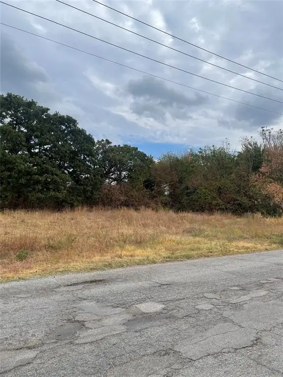 S Bryant Avenue, Del City, OK 73115