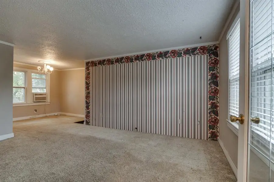 2633 NW 24th Street, Oklahoma City, OK 73107 - #2