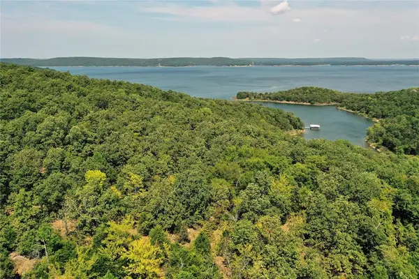 10 Chardonnay Lane, Eufaula, OK 74432