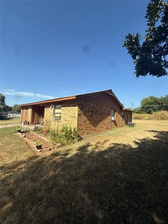 9050 N Triple X Road, Jones, OK 73049 - #2