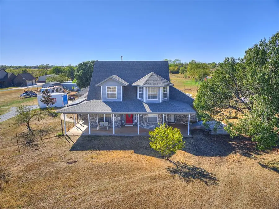 10025 Southern Creek Drive, Oklahoma City, OK 73165 - #2