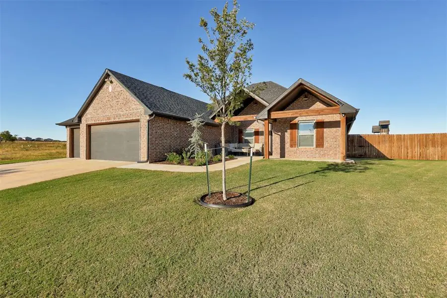 10801 Highland Drive, Yukon, OK 73099 - #2