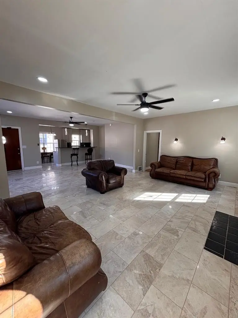 1812 NW 23rd Street, Oklahoma City, OK 73106 - #2