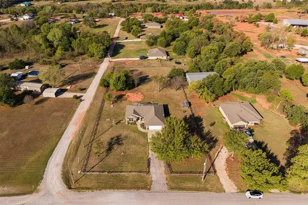 1926 County Street 2985, Blanchard, OK 73010