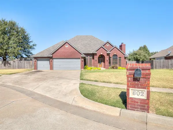 802 Hampton Court, El Reno, OK 73036