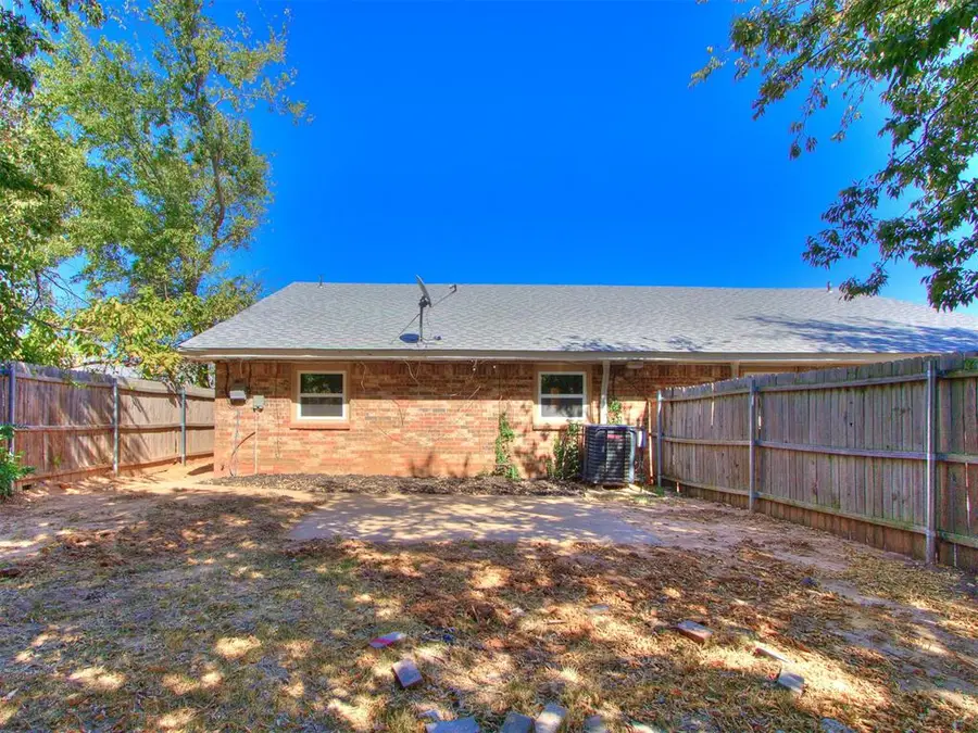 1913 N Moulton Court, Oklahoma City, OK 73127 - #2