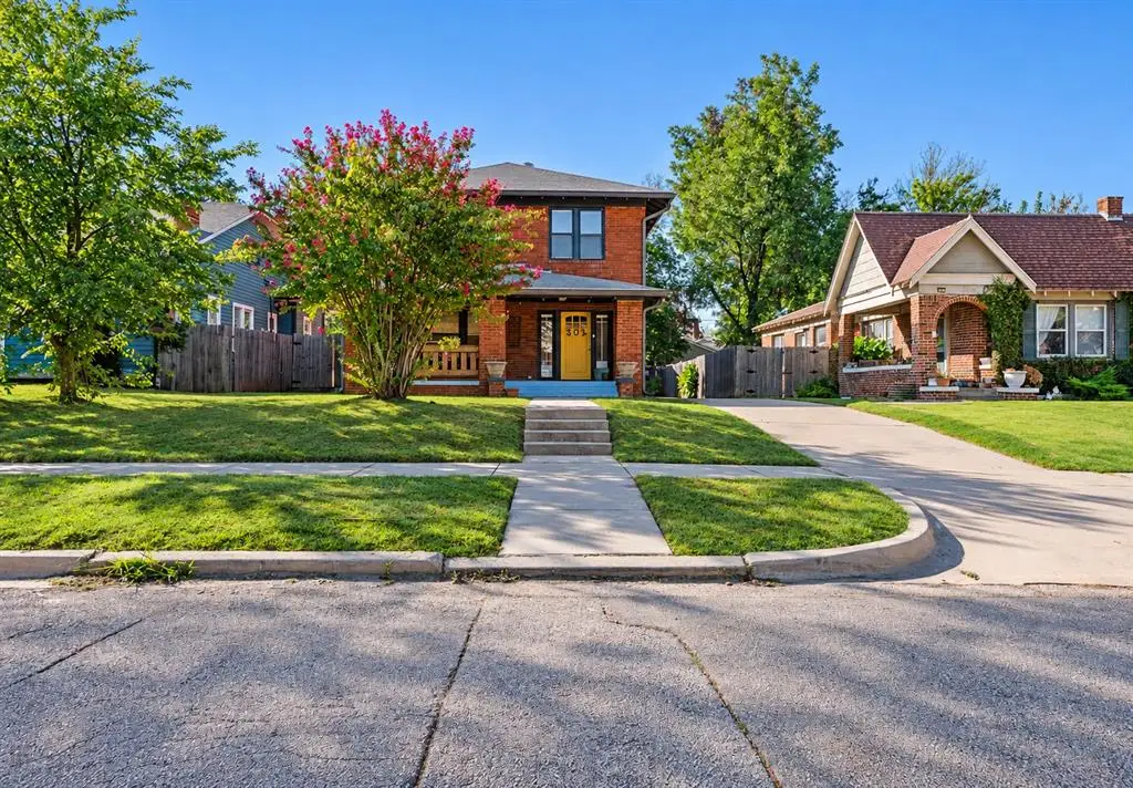 302 NE 16th Street, Oklahoma City, OK 73117 - #1