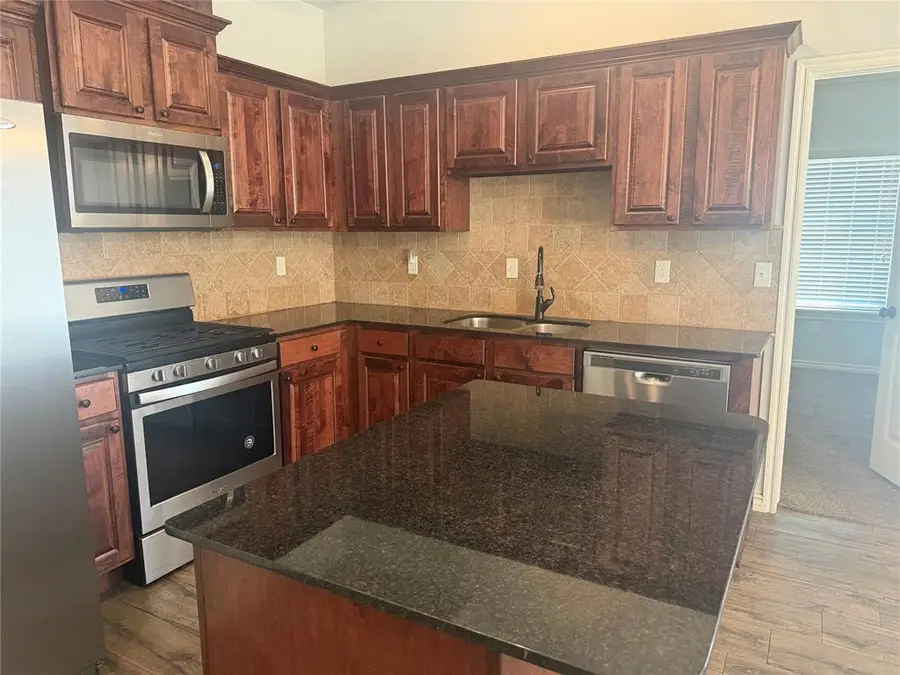 20812 Tempe Avenue, Harrah, OK 73045 - #2