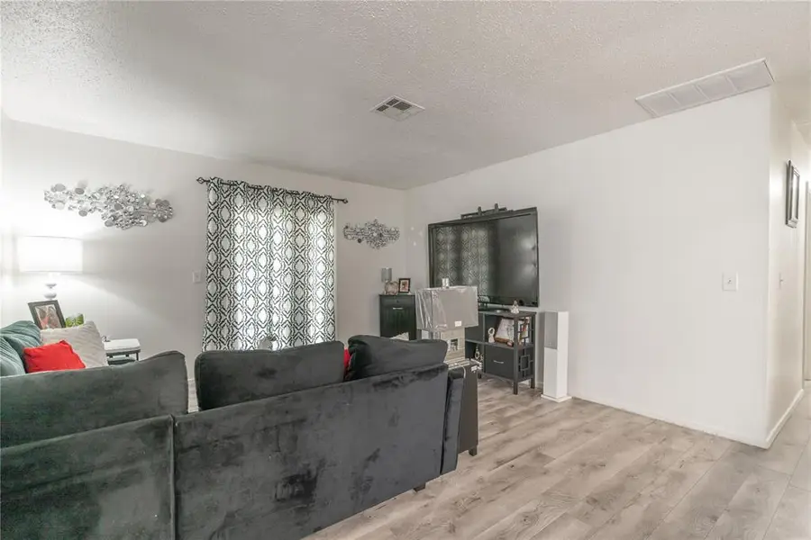 421 NW 89th Street, Oklahoma City, OK 73114 - #3