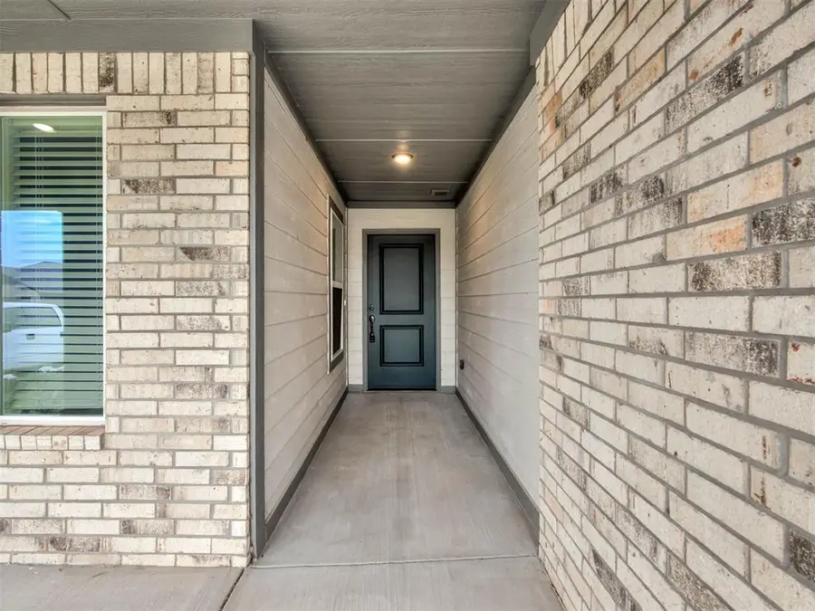 10532 NW 32nd Street, Yukon, OK 73099 - #2