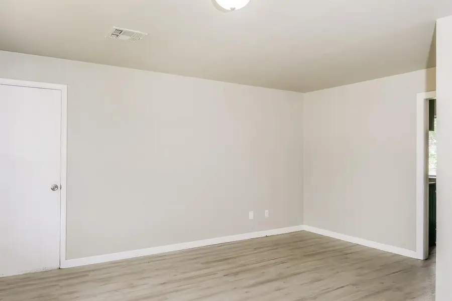 3107 NW 41st Street, Oklahoma City, OK 73112 - #3