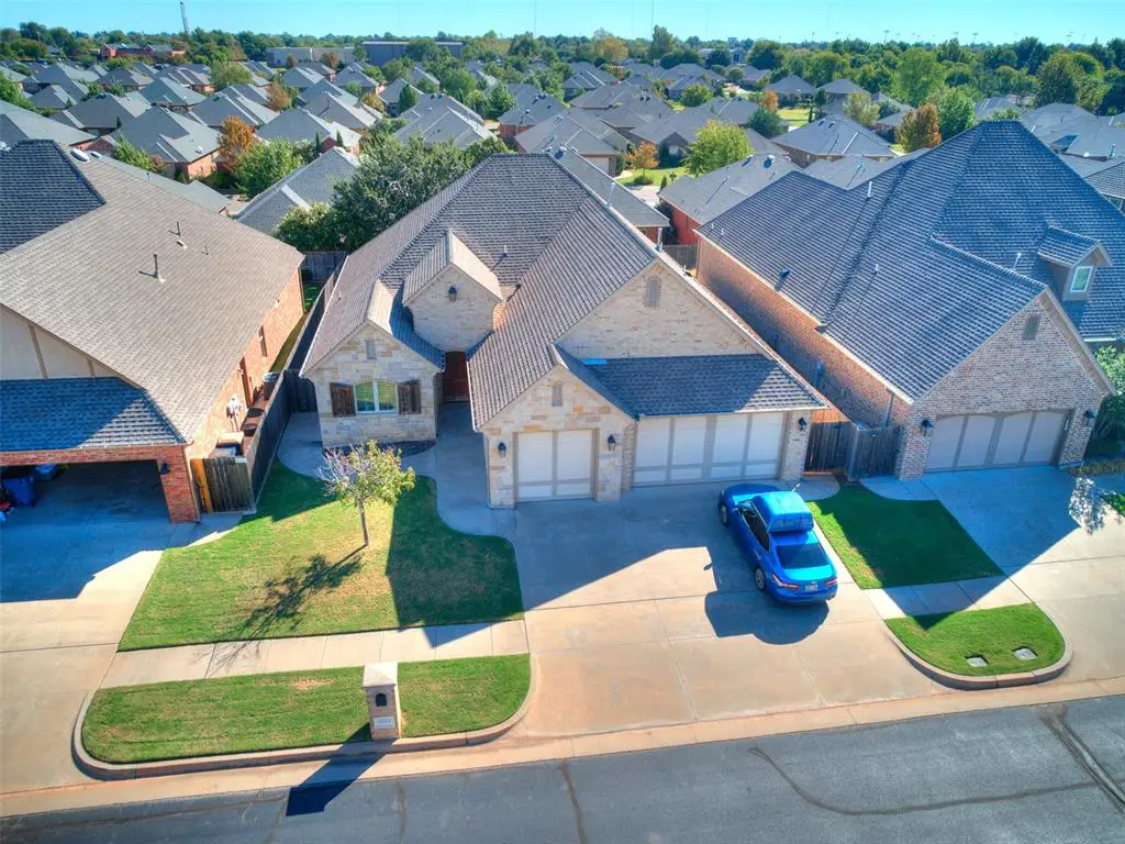10324 Veneto Circle, Oklahoma City, OK 73120 - #1