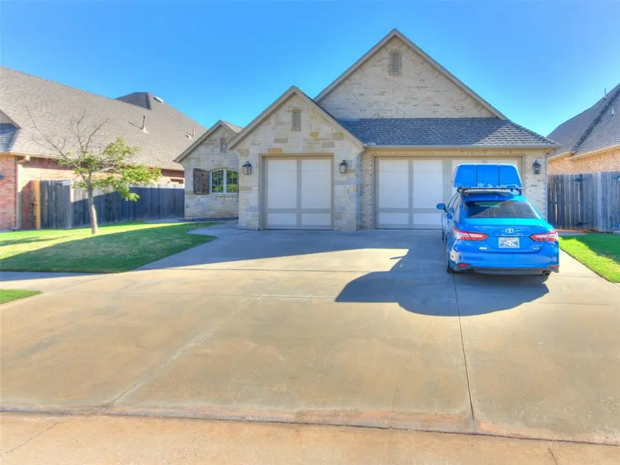 10324 Veneto Circle, Oklahoma City, OK 73120 - #3