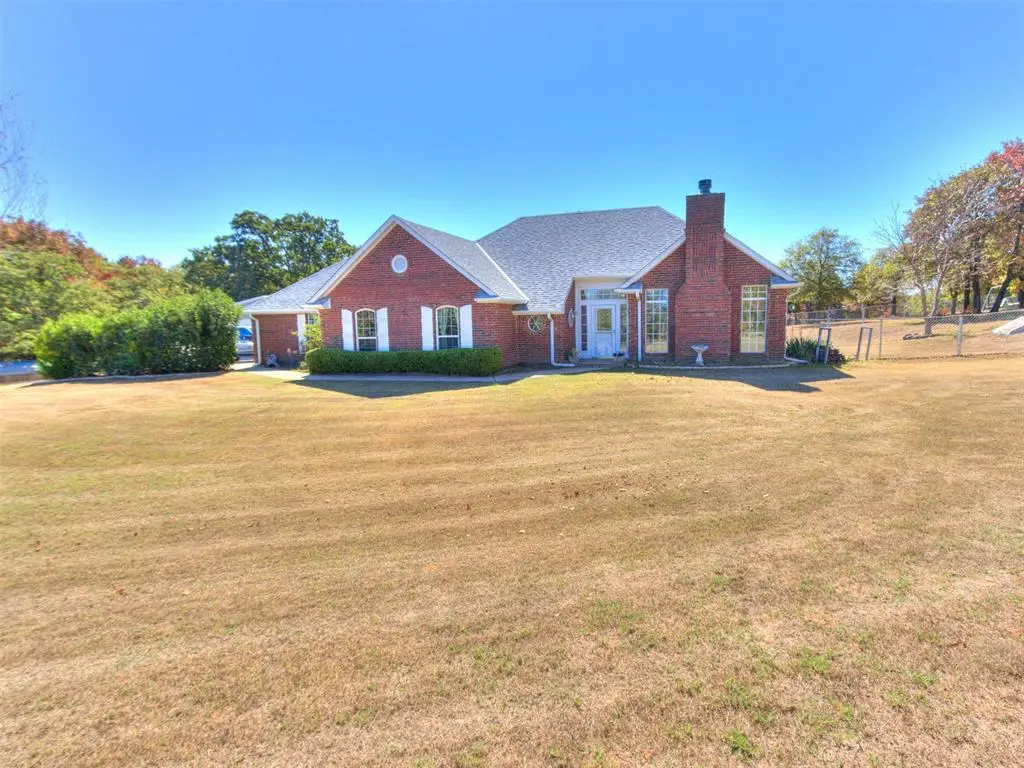 9950 E Boyd Street, Norman, OK 73026 - #1