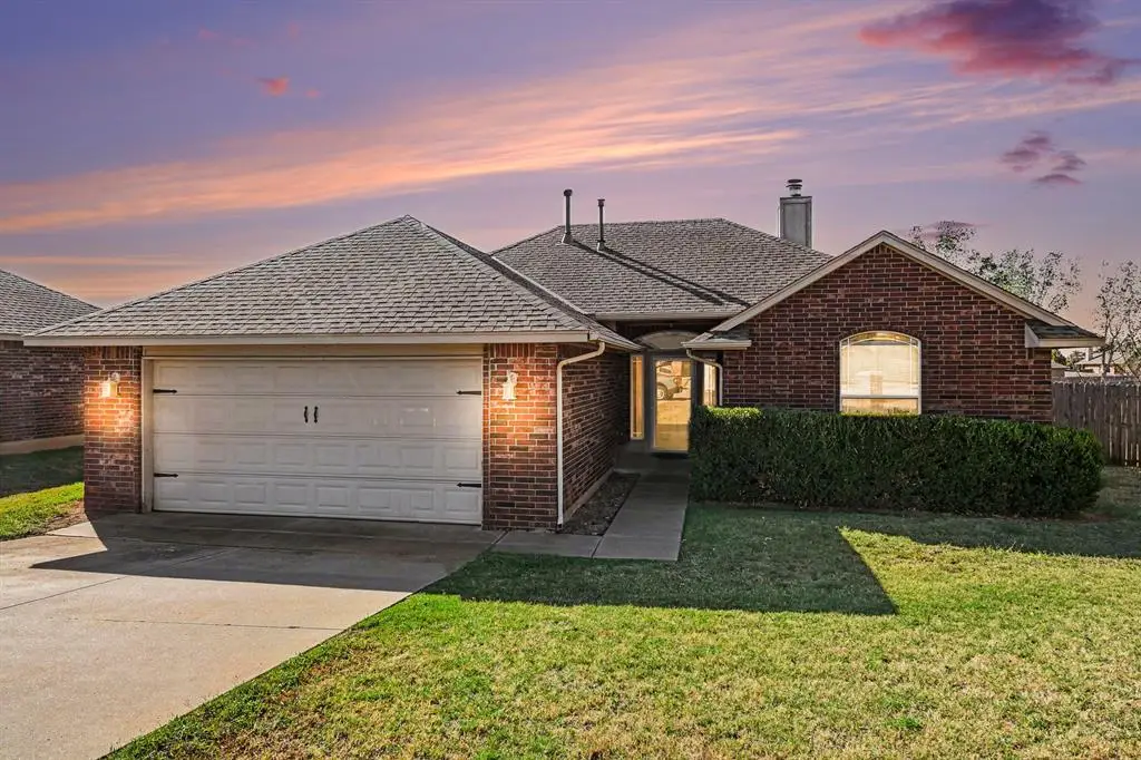 986 Olde Town Drive, Piedmont, OK 73078 - #1