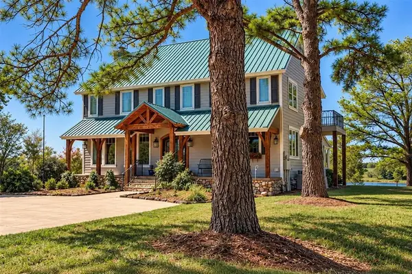 800 W Cimarron Boulevard, Crescent, OK 73028