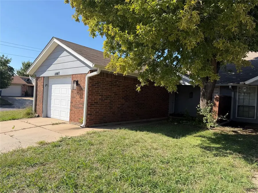 1405 Pennington Avenue, Edmond, OK 73012 - #2
