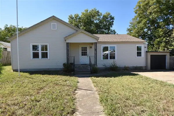 1323 Roosevelt Street, Seminole, OK 74868