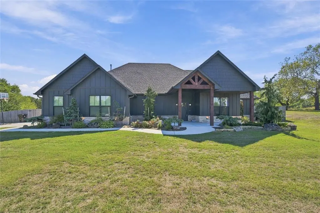 42829 Garretts Lake Road, Shawnee, OK 74804 - #1