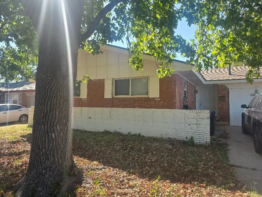 1913 N Timber Avenue, Bethany, OK 73008 - #1