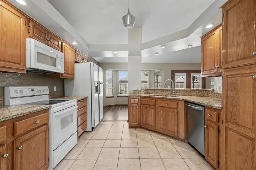 7013 NW 100th Street, Oklahoma City, OK 73162 - #3
