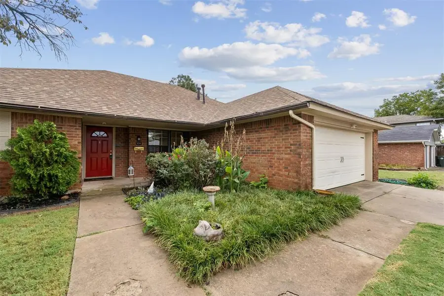 324 W Blueridge Drive, Midwest City, OK 73110 - #2