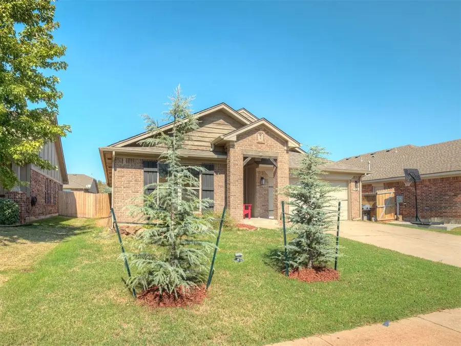 915 Eaglerock Lane, Norman, OK 73069 - #2