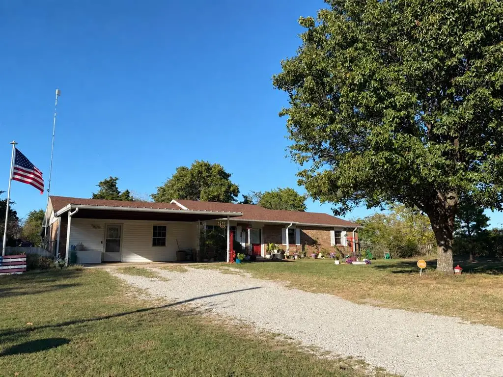 56230 Moccasin Trail Road, Prague, OK 74864 - #1