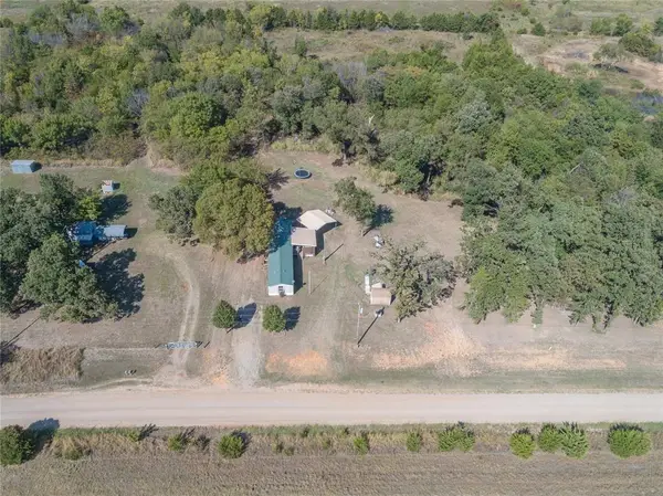 7414 E 104th Street, Perkins, OK 74059