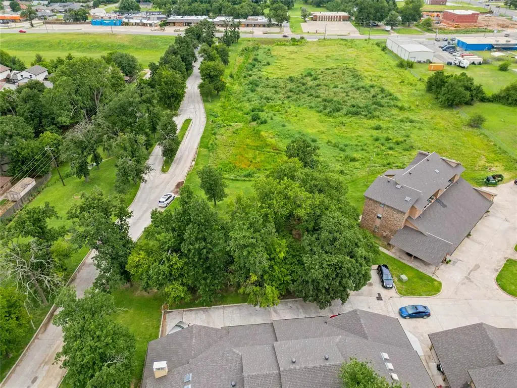924 Thousand Oak Dr. Drive, Oklahoma City, OK 73127 - #1