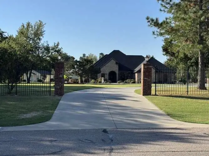 38007 45th Street, Shawnee, OK 74804 - #2