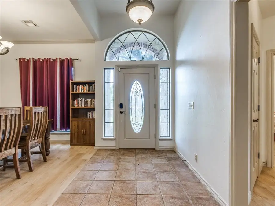 3717 Derby Run Drive, Edmond, OK 73034 - #2