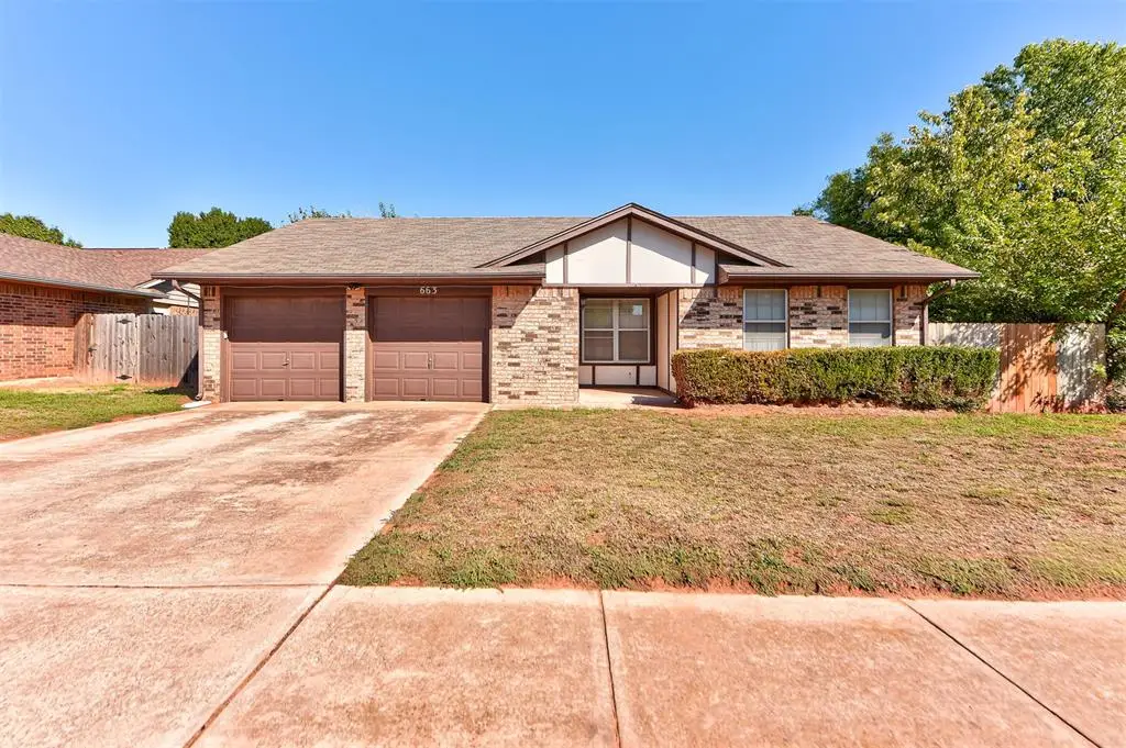 663 W Perry Drive, Mustang, OK 73064 - #1