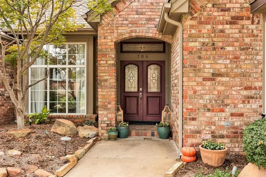 704 Glenridge Drive, Edmond, OK 73013 - #2