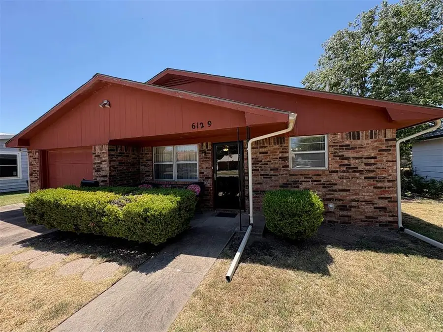 612 9th Street, Snyder, OK 73566 - #2