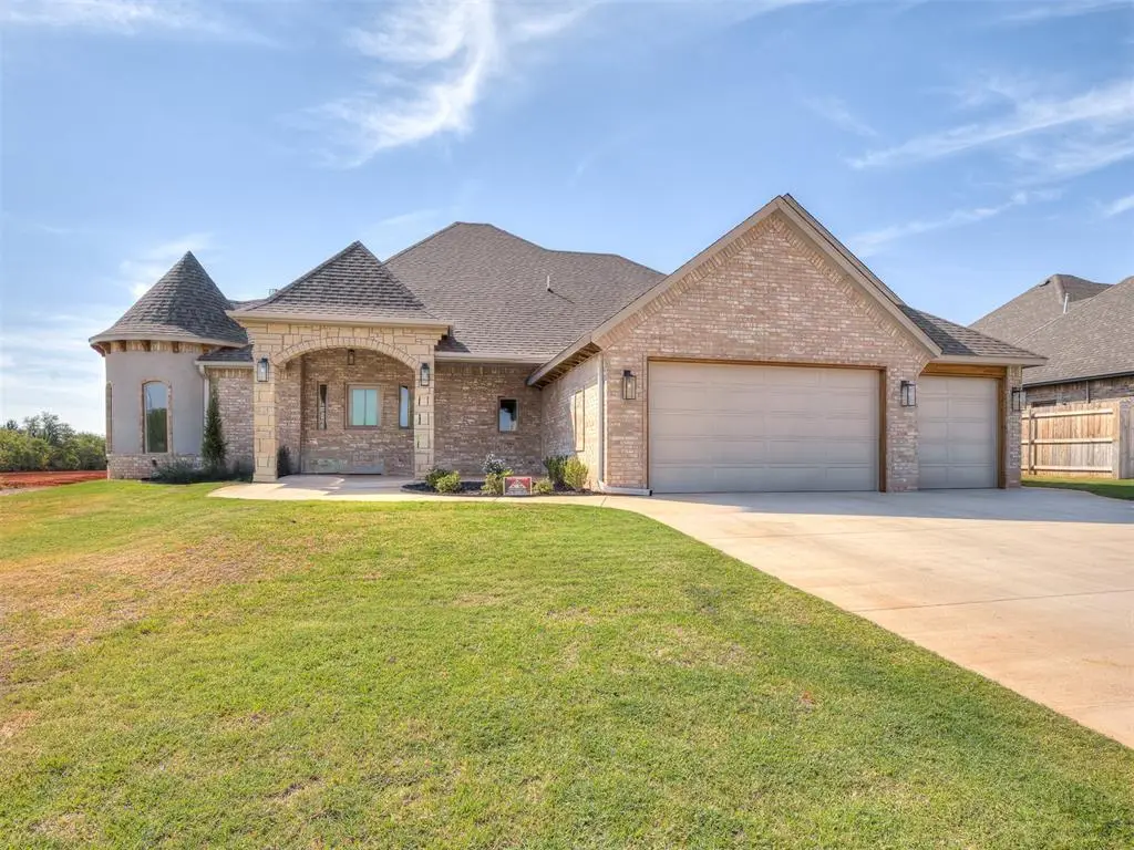 2114 W Cole Drive, Mustang, OK 73064 - #1